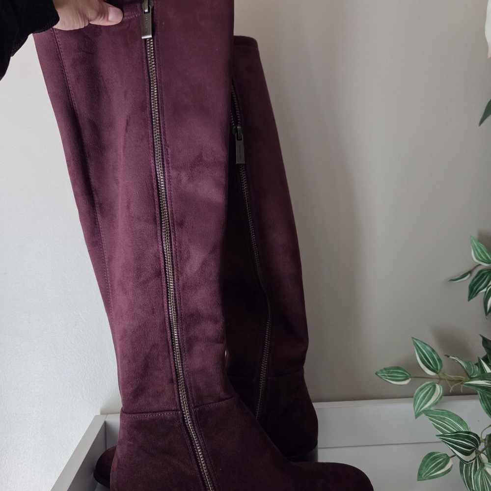 Michael Kors Women's Burgundy Suede Boots Size 6 - Picture 16 of 16